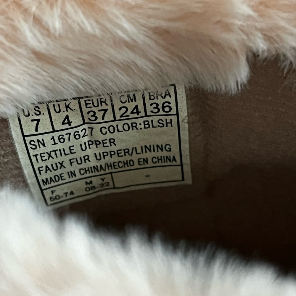 Skechers/Meant To Be NWT Women’s blush Faux Fur Suede Ankle Boots size 7 - Picture 4 of 8